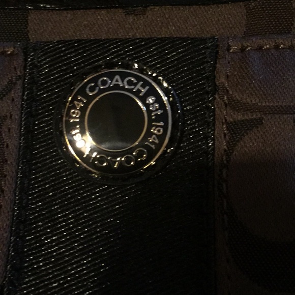 AUTHENTIC COACH SIGNATURE WRISTLET - Picture 8 of 8
